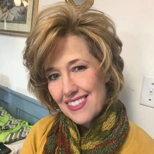 Meet your Posher, Paula